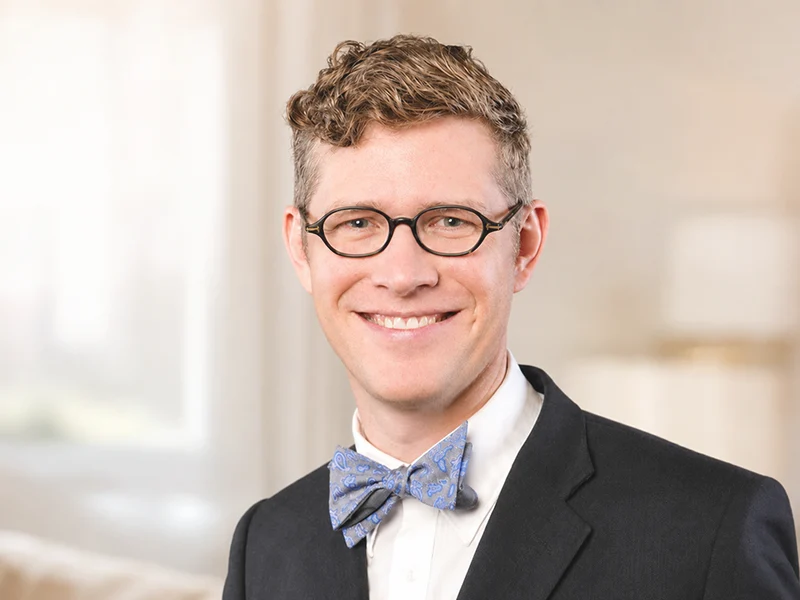 Scott McKay Wood, mortgage broker working with Yinon Filler real estate clients in Vancouver